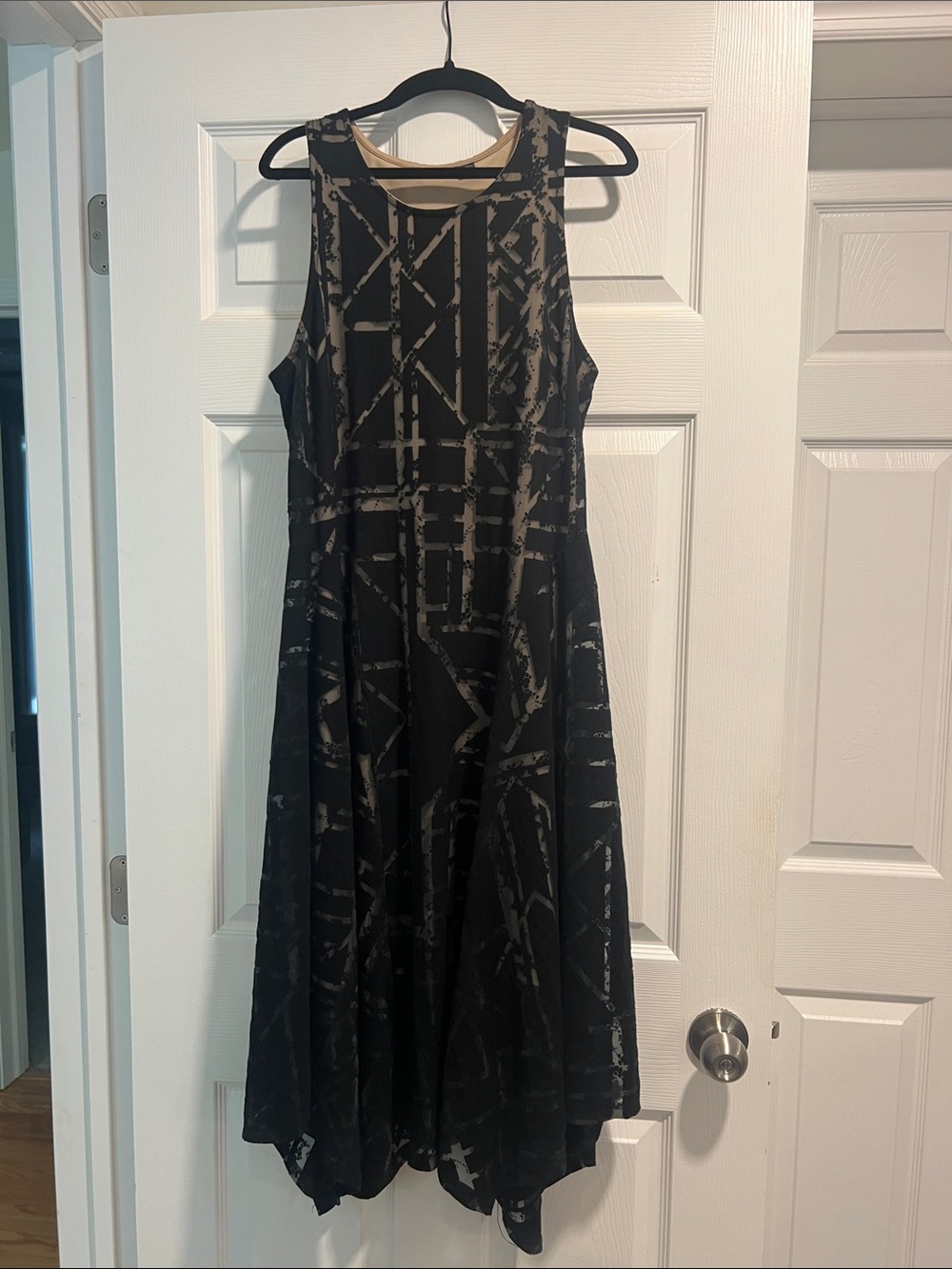 Apt. 9 Black & Taupe Geometric Midi Dress